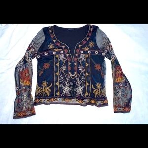 American Eagle Long Sleeved Shirt